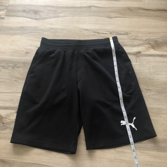 Puma Black & White Men’s Shorts - Picture 5 of 6